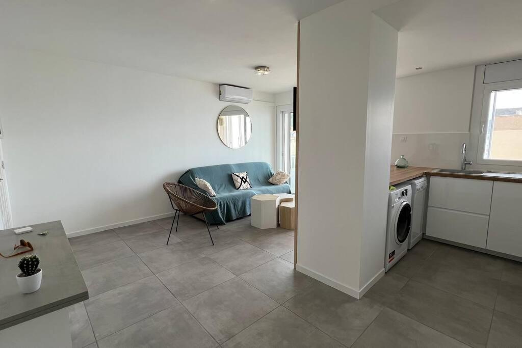 Apartamento Tres Habitaciones Con Vistas Al Mar En Roses Extérieur photo